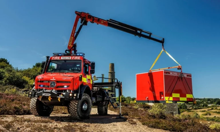 UNIMOG ADDS FLEXIBILITY TO FIRE SERVICE FLEET