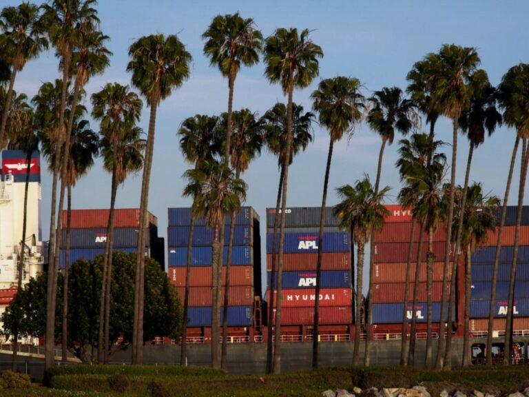 LA Port Braces for Early Peak Cargo Season as Consumers Keep Buying