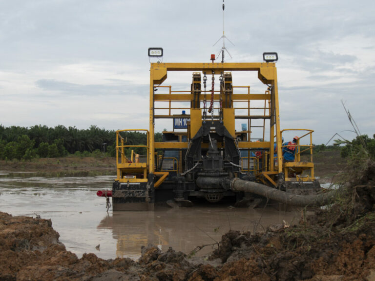 WEIR MINERALS INTEGRATES KEY BRANDS IN MUDFLOW™ PUMP