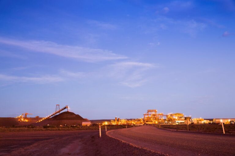 ABB wins 40-t Koepke hoist order from OZ Minerals