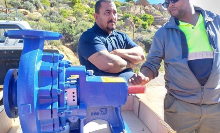 Pump donation revives Nama Khoi water infrastructure